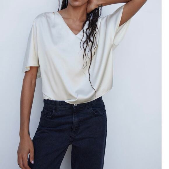 SHORT-SLEEVED SATIN BLOUSE - Picture 5 of 10